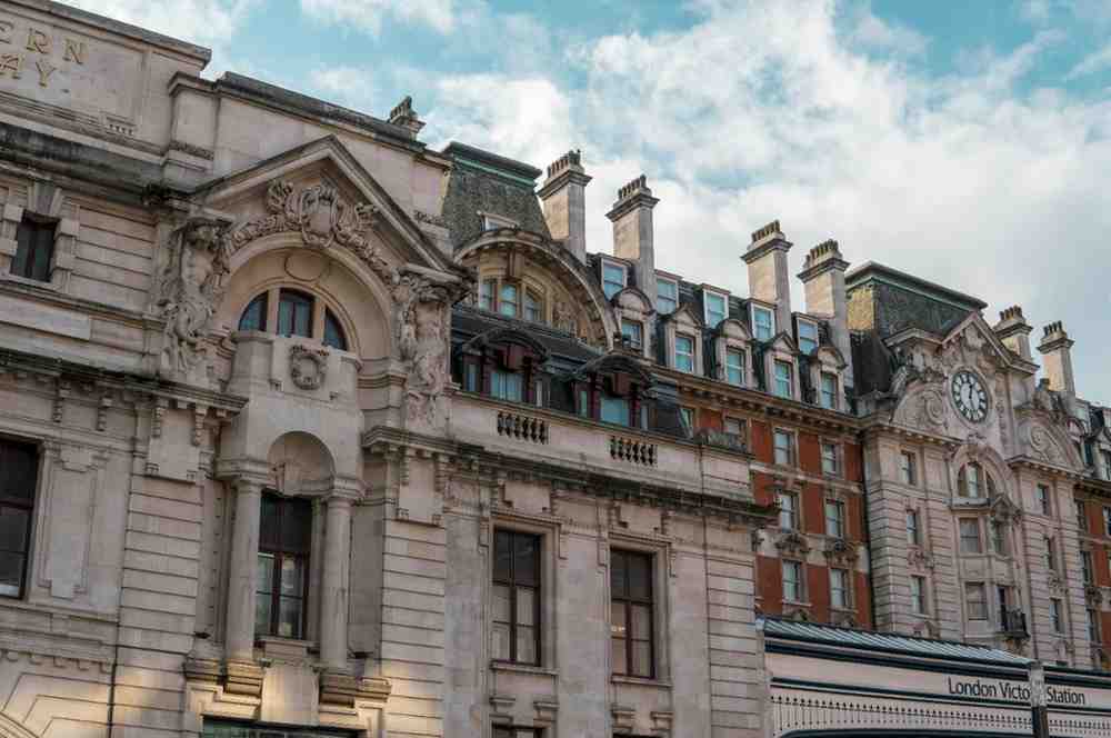Victoria station transfers and cheap minicabs near me. Our company app offers 24/7 fixed price taxi quotes for all local vehicles. | Best Airport Cabs Transfers | Cheap Minicabs Cars 24/7,Cheap, cheapest, near me, phone, numbers, book, Local, best, price, quote, service, services, Company, companies, 24/7, fixed, online ,app,Taxis, taxi, cabs, cab, minicabs, minicab, cars, car, airport, transfers, transfer,